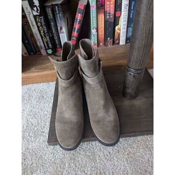 Tory Burch BROOKE Tan Suede Leather Booties Boots River Rock Women’s 7.5M - Picture 1 of 6